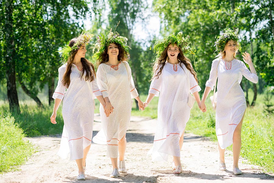 Slavic girls in Port Vila