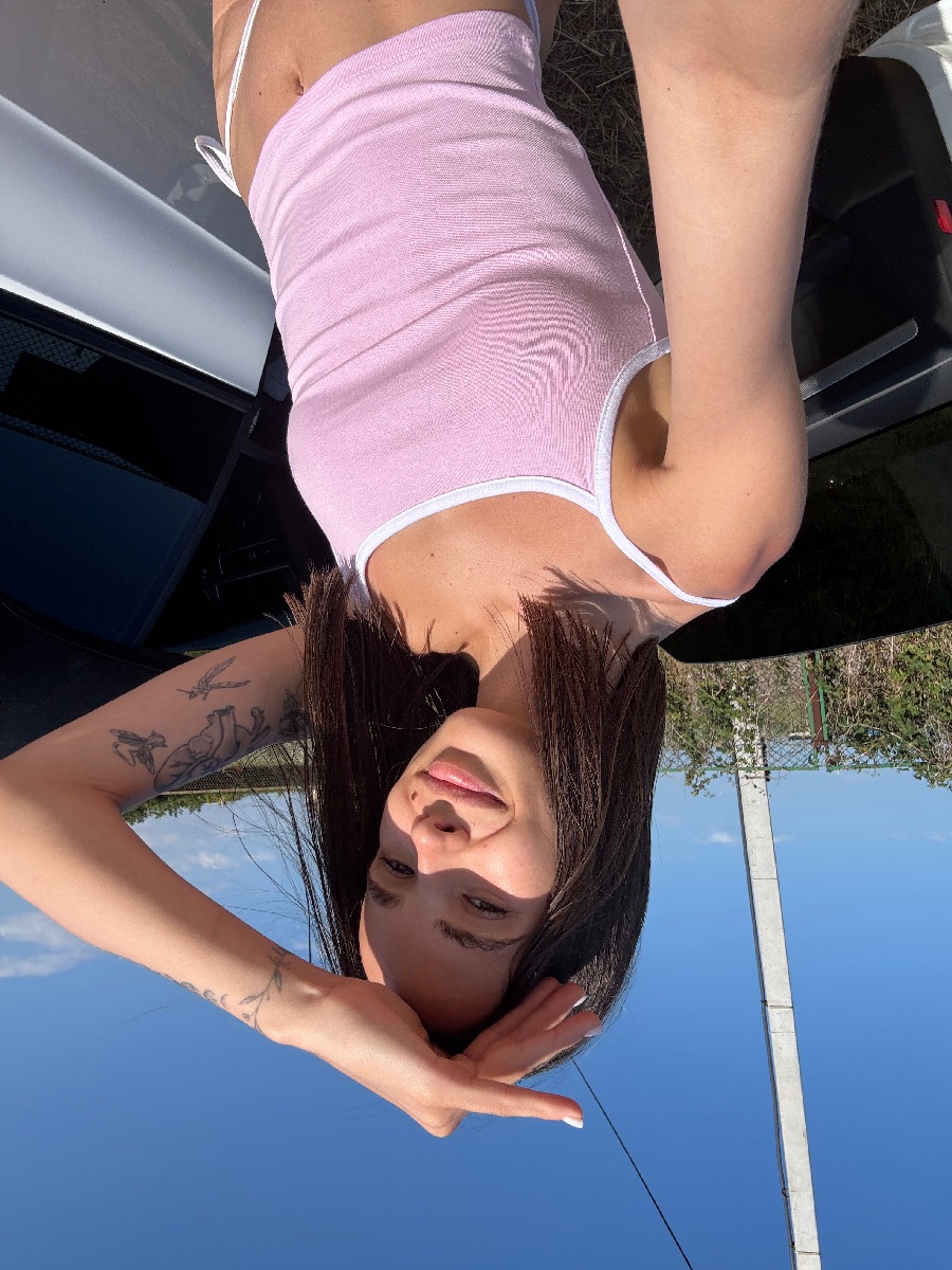 Sexy model Tina in Port Vila